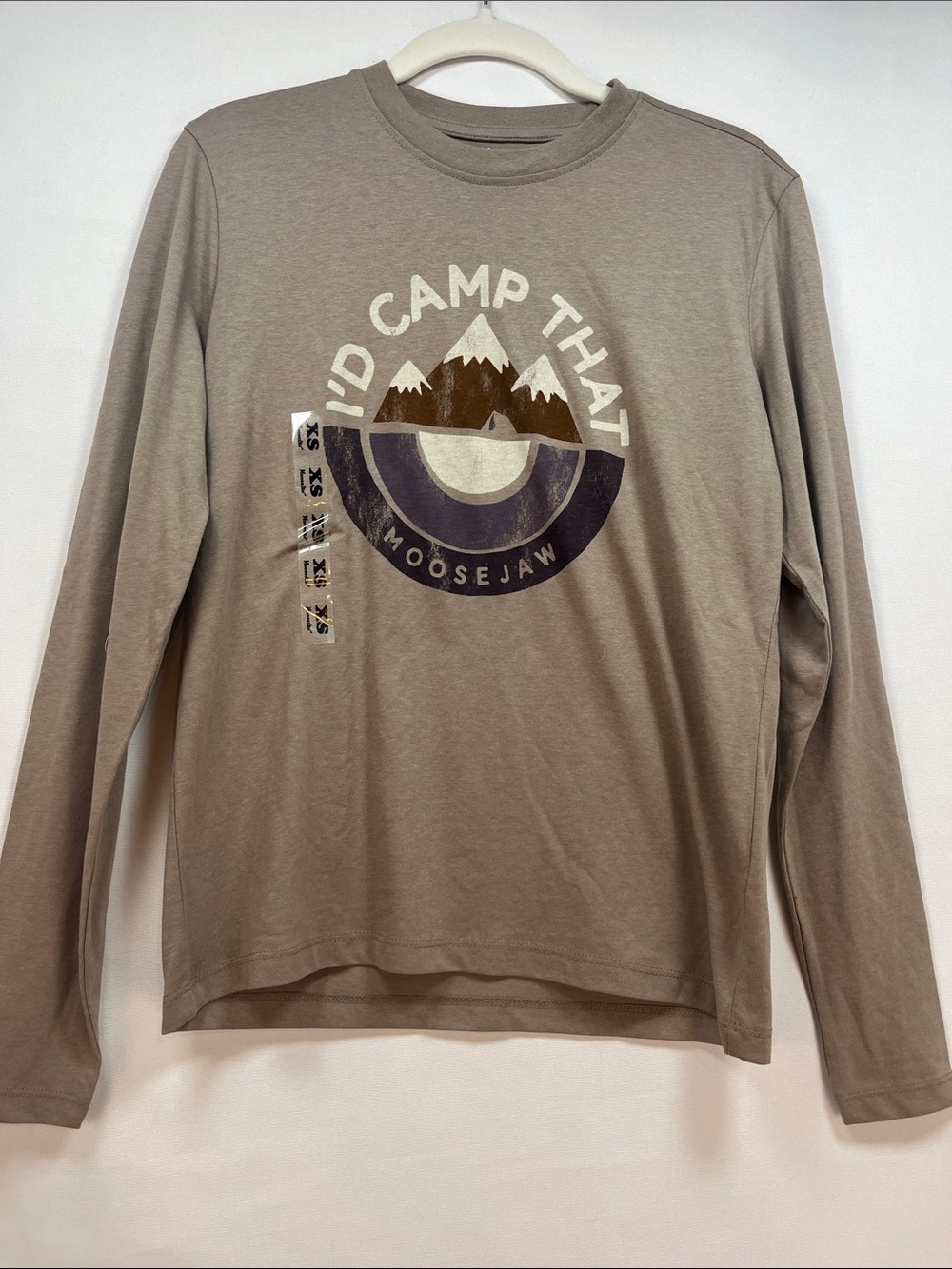 Moosejaw Women's I'd Camp That Long Sleeve Tee NWT Taupe Brown Size XS Graphic